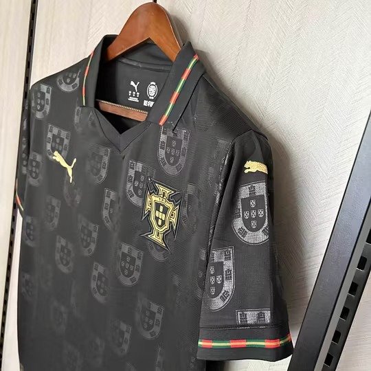 Camiseta Portugal World Cup 2026 Tercera Equipacion Negra - Version Aficionado