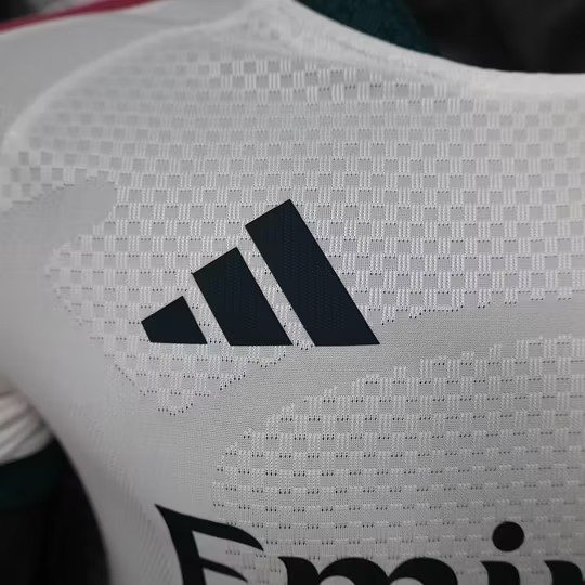 Camiseta Real Madrid 26/27 Local - Versión Jugador